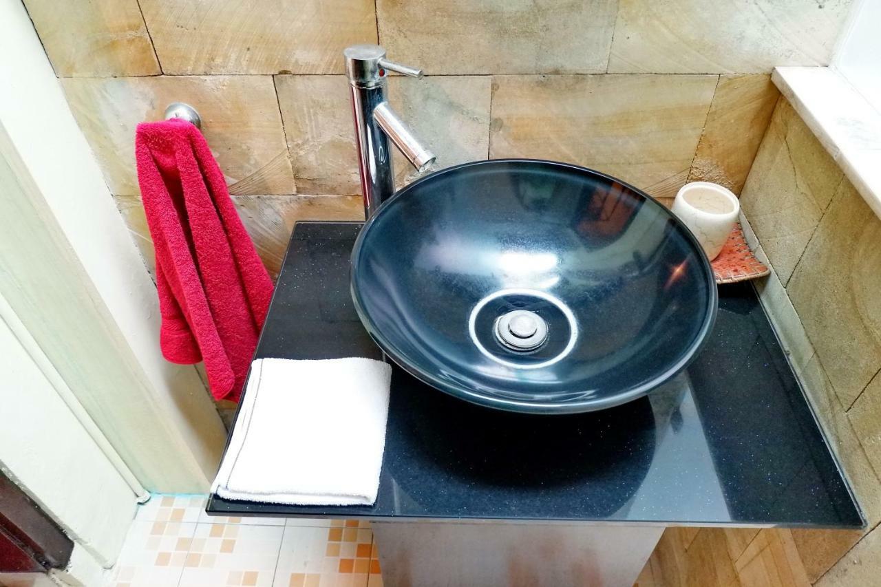 The Sawah Home Hotel Джокьякарта Экстерьер фото